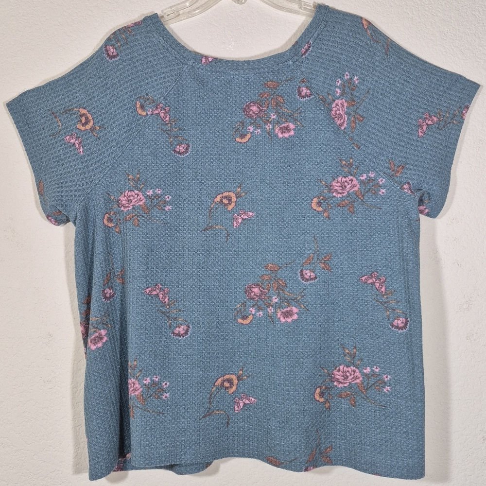 Torrid Classic Fit Waffle Knit Raglan Tee - Picture 7 of 12